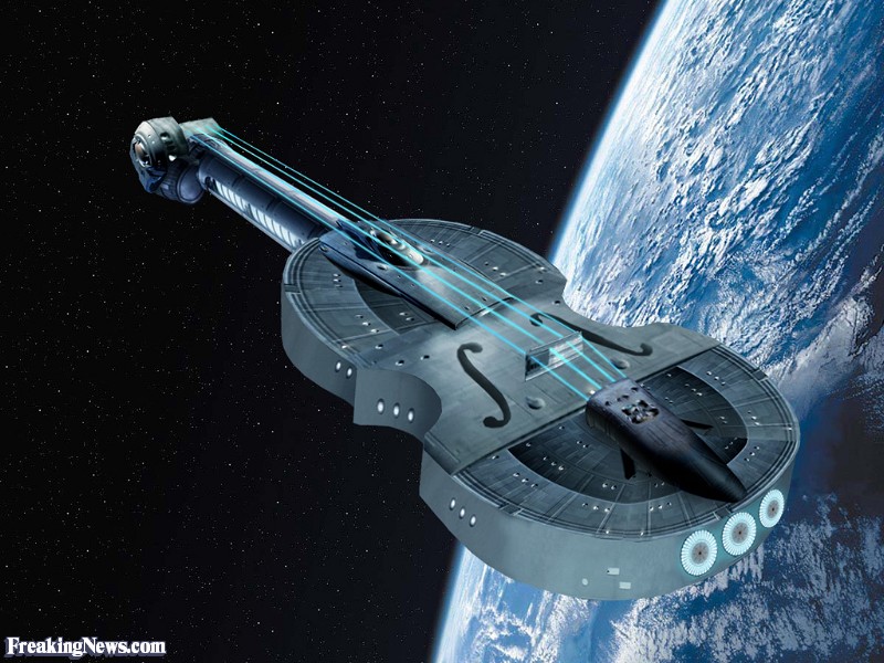 Violin-Spaceship--80006.jpg