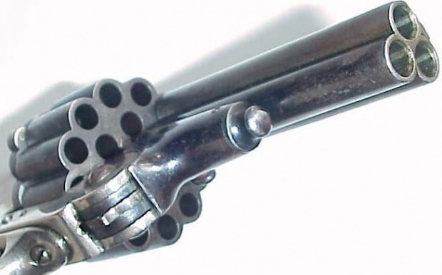 Triple-Barrel-Handgun_Horst-Held_2-620x386.jpg